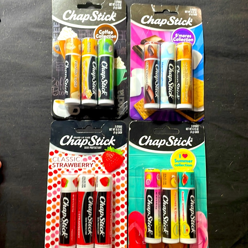 4 Packs of Chapsticks